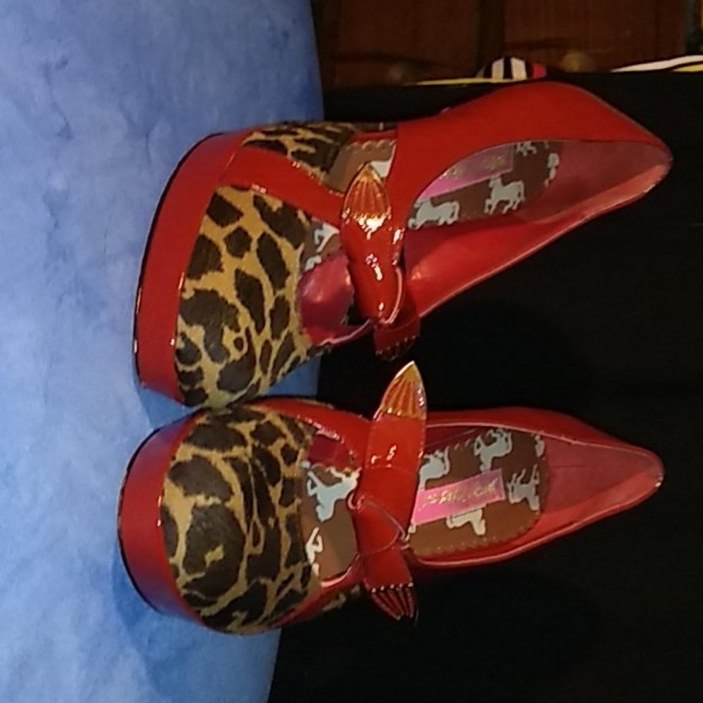Betsey Johnson Shoes